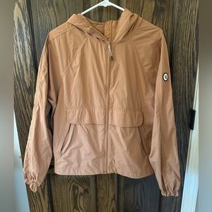 Vuori shores jacket size small